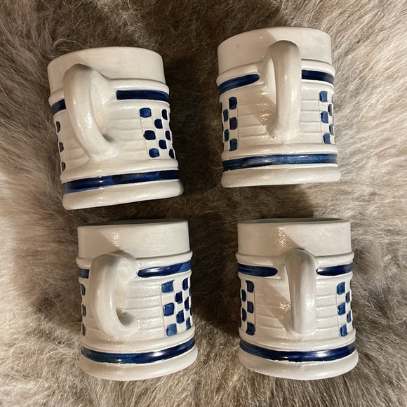 Colonial Williamsburg Checkered Glazed Pottery Mugs - Set of 4 - Picture 2 of 10